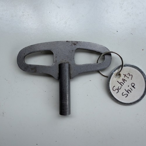 Schatz ship clock key no - schatz, ship’s